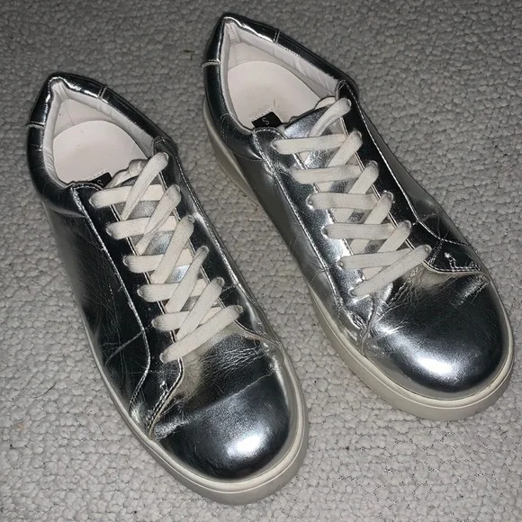 STEVEN by Steve Madden Haris Silver Platform Sneakers — 9 (fits like an 8/8.5) - Picture 2 of 9
